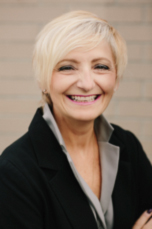 Deborah Louvier is an innovative and intuitive human capital strategist, committed to building and strengthening people, processes and cultures in a diverse range of corporate arenas.