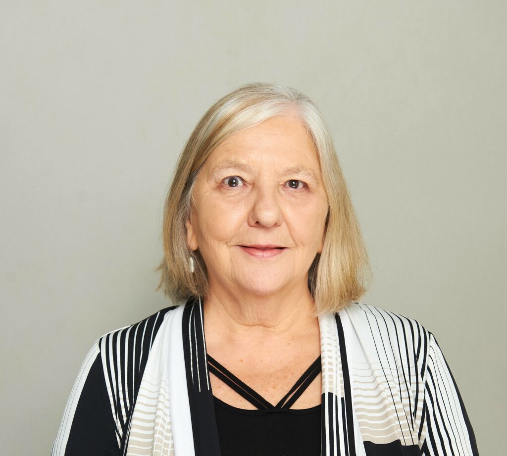 Sharon has been active as a mediator since 1996. Her qualifications include a Certificate in Conflict Resolution from the Justice Institute, Bachelors degree from Simon Fraser University and a Master of Arts Degree (MA) in Conflict Analysis and Management from Royal Roads University.
